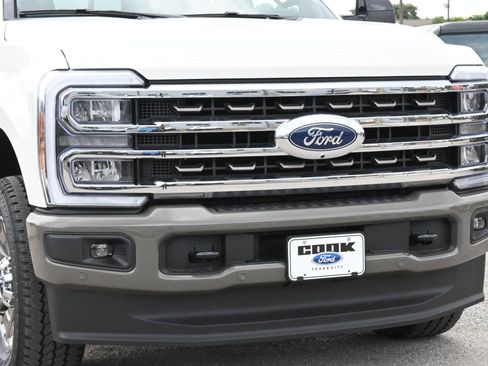 New 2026 Ford F350 King Ranch w/ FX4 Off-Road Package AWD/4WD image 24