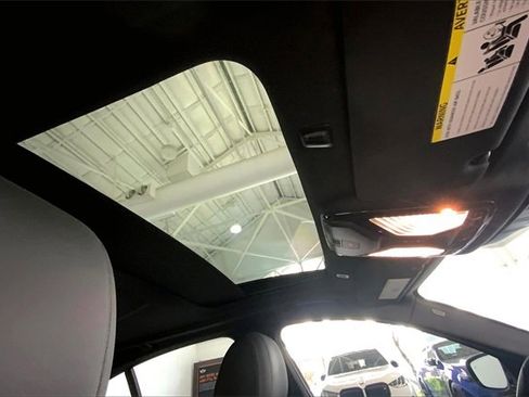 Certified 2023 BMW 540i image 21