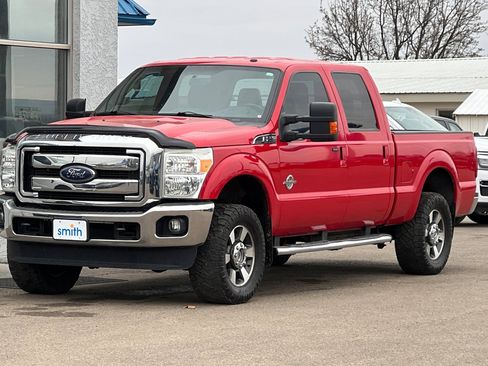 Used 2014 Ford F250 Lariat w/ Lariat Interior Package image 8
