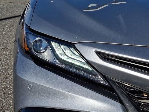 Used 2024 Toyota Camry XSE w/ Navigation Package image 9