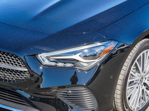 Certified 2026 Mercedes-Benz CLA 250 image 8