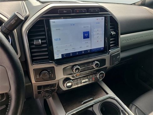 Used 2022 Ford F250 Lariat w/ Lariat Ultimate Package image 26