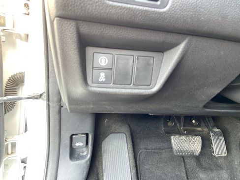 Used 2019 Honda Accord LX image 44