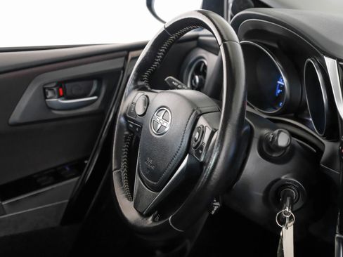 Used 2016 Scion iM Hatchback 4D image 16