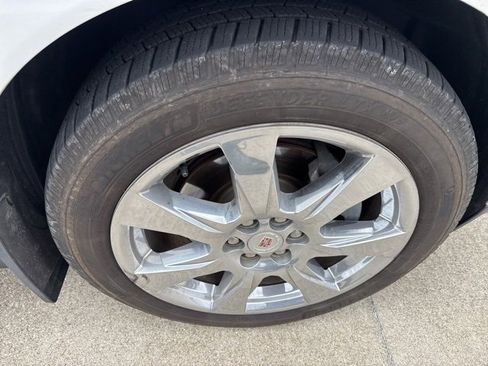 Used 2010 Cadillac SRX Performance image 11