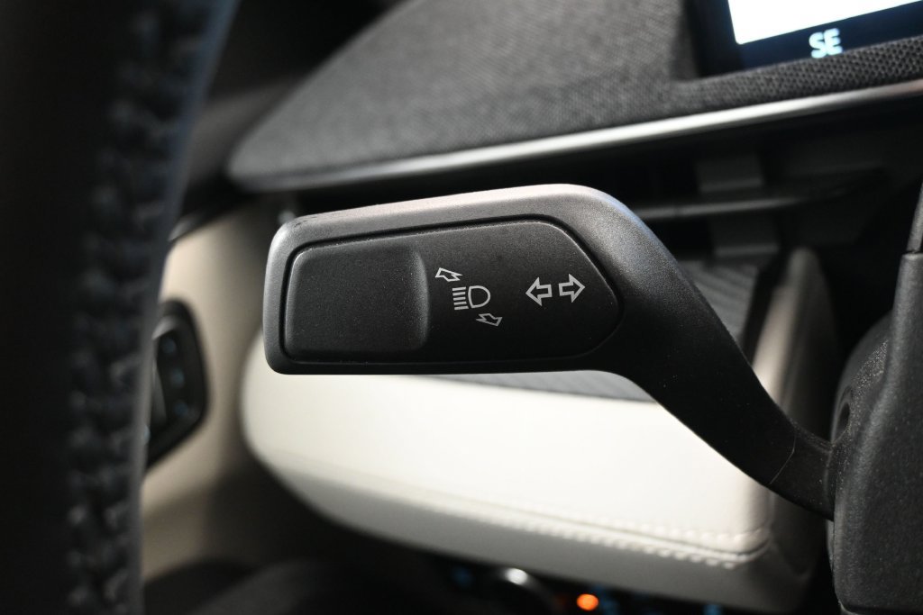 Used 2023 Ford Mustang Mach-E Premium AWD/4WD image 17