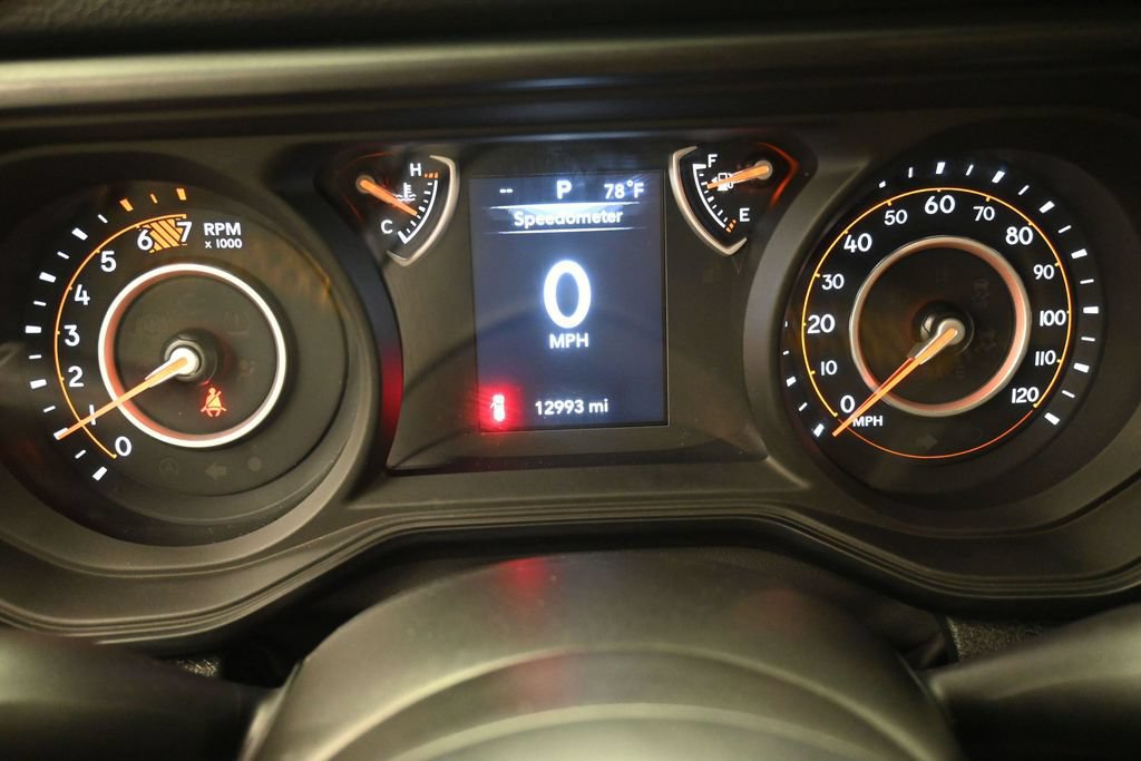 Used 2024 Jeep Wrangler Sport AWD/4WD image 6