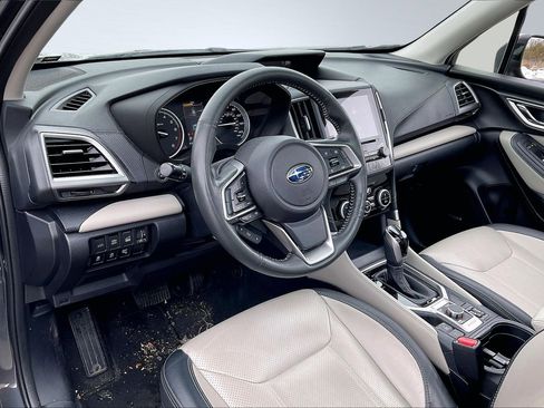 Used 2023 Subaru Forester Limited image 11