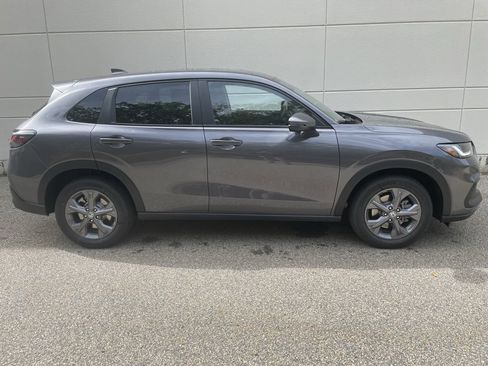 New 2026 Honda HR-V LX image 5