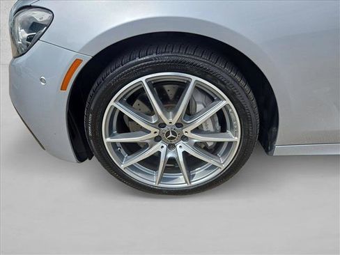 Used 2023 Mercedes-Benz E 450 4MATIC Sedan image 22