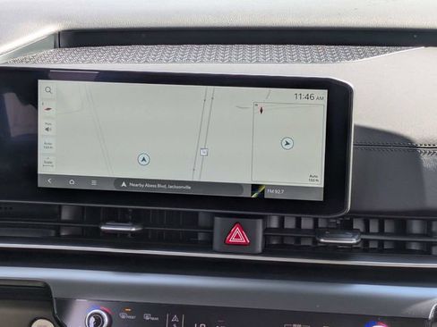 New 2026 Kia Carnival LXS FWD image 17
