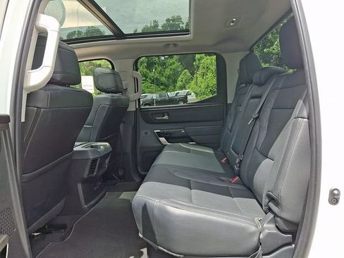 Used 2024 Toyota Tundra Limited AWD/4WD image 10
