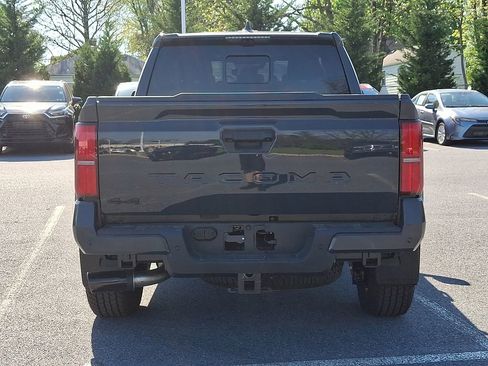 New 2026 Toyota Tacoma TRD Off-Road AWD/4WD image 7