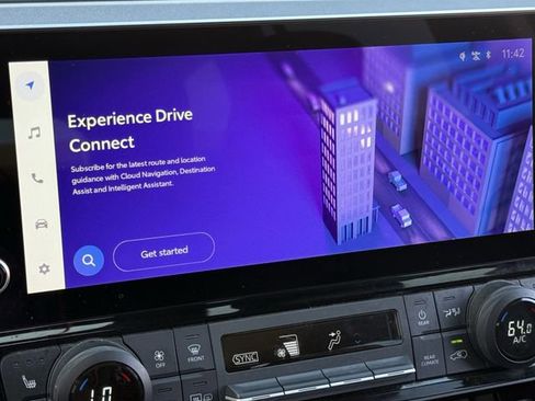 Used 2025 Toyota Grand Highlander XLE image 18