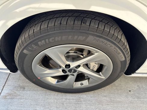 New 2026 Genesis GV70 2.5T Select image 20