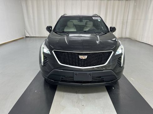 Used 2019 Cadillac XT4 Sport w/ Cold Weather Package AWD/4WD image 3