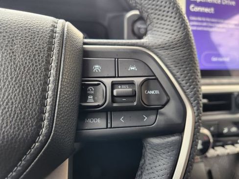 Certified 2025 Toyota Tacoma Limited image 29