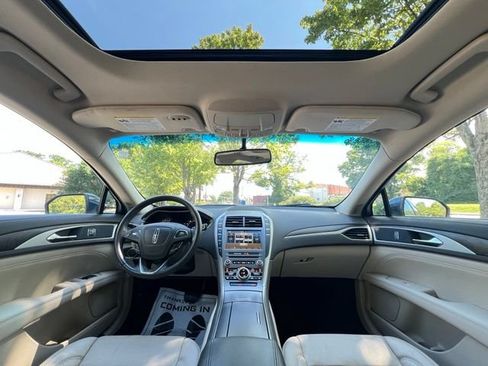 Used 2017 Lincoln MKZ Reserve AWD/4WD image 27