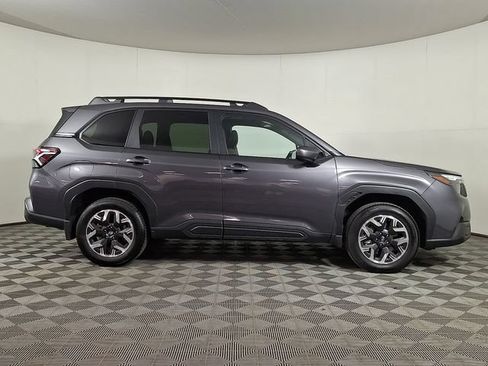 Used 2026 Subaru Forester Premium AWD/4WD image 10