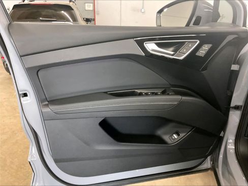 Certified 2023 Audi Q4 e-tron Prestige w/ Black Optic Package AWD/4WD image 25