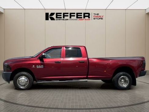 Certified 2016 RAM 3500 Tradesman image 2