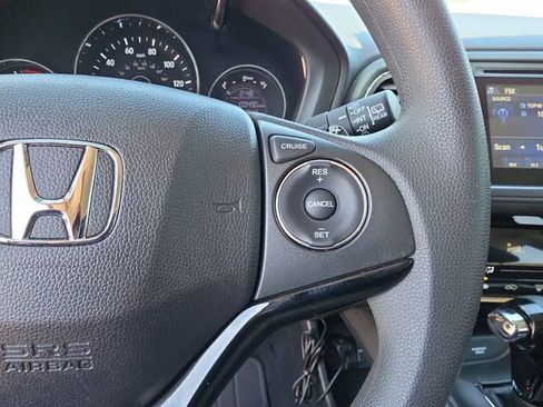 Used 2016 Honda HR-V EX image 19