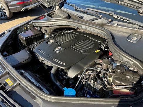 Used 2015 Mercedes-Benz ML 350 4MATIC image 8