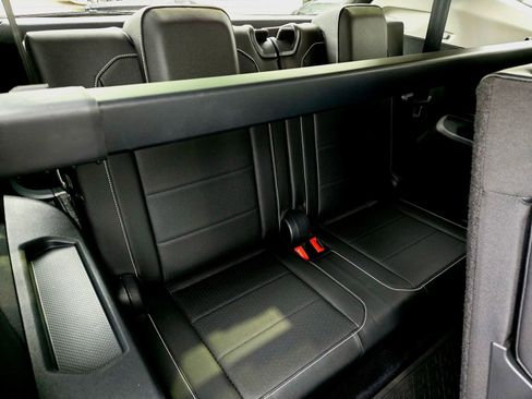 Used 2021 Volkswagen Tiguan SEL w/ 3-Row Tiguan MDO Package FWD image 28