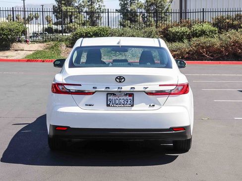 Certified 2025 Toyota Camry LE FWD image 6