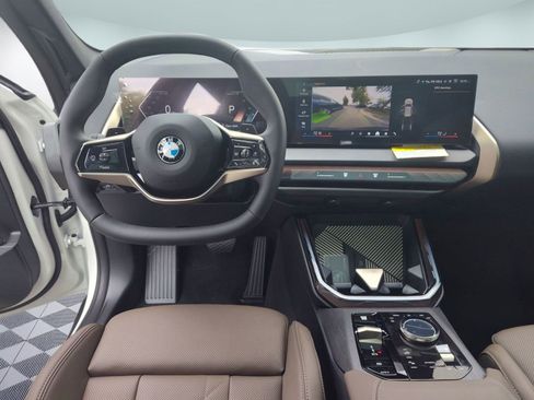 Used 2025 BMW X3 xDrive30i w/ Convenience Package image 4