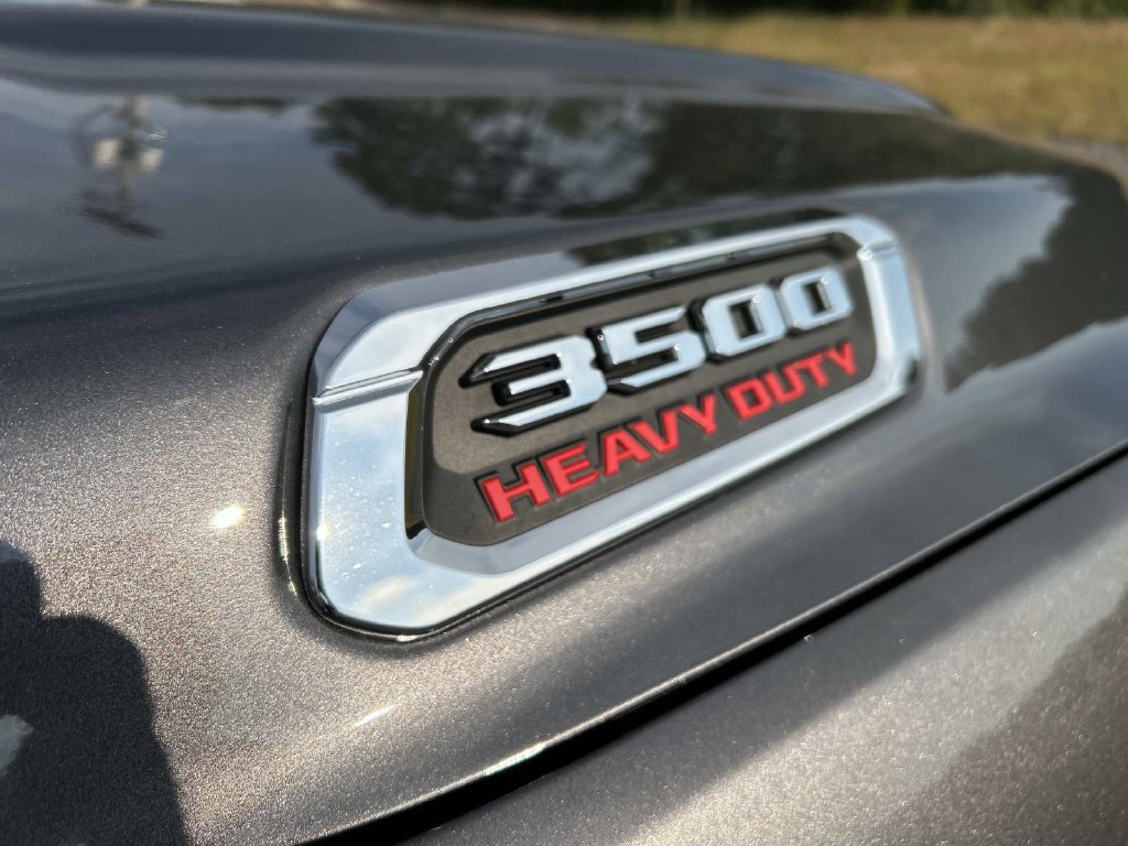 Used 2025 RAM 3500 Big Horn AWD/4WD image 40