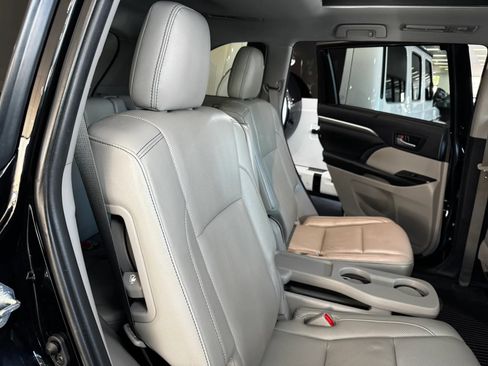 Used 2019 Toyota Highlander Limited Platinum w/ Protection Package #3 AWD/4WD image 20