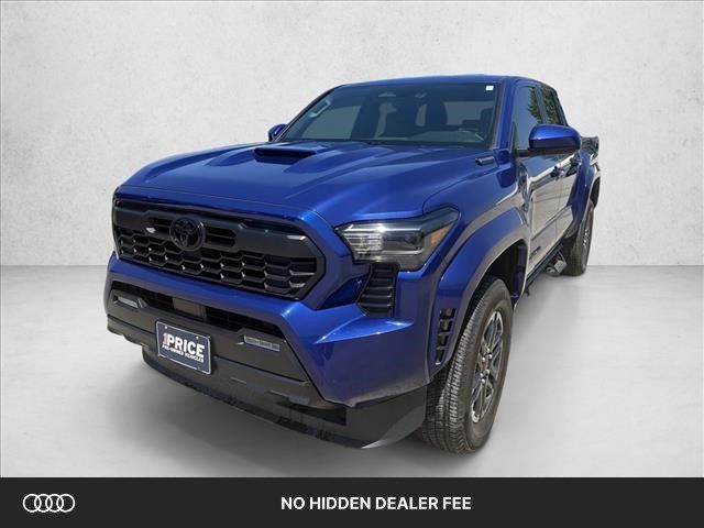 Used 2025 Toyota Tacoma TRD Sport AWD/4WD image 1