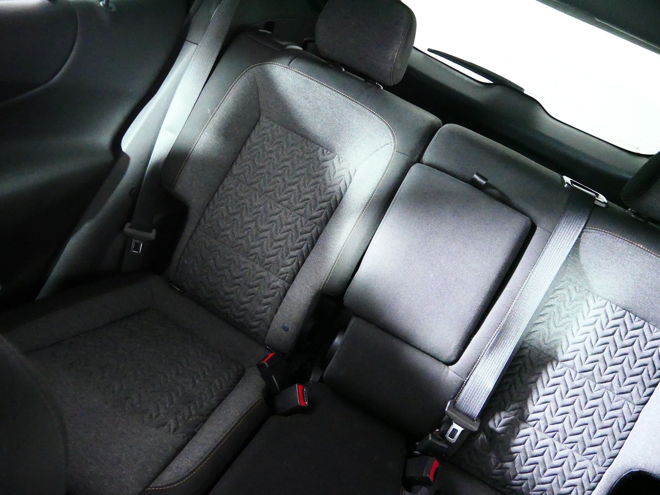 Used 2023 Chevrolet Equinox LT FWD image 12