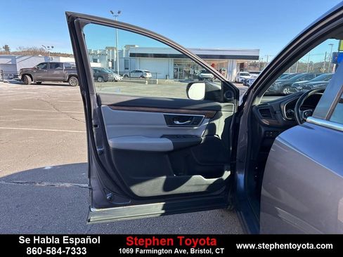 Used 2017 Honda CR-V EX-L image 11