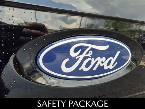 Used 2025 Ford F150 XLT w/ Equipment Group 301A Standard AWD/4WD image 12