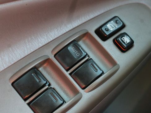 Used 2009 Toyota Tacoma PreRunner image 20