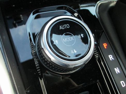 New 2026 GMC Canyon Denali image 20