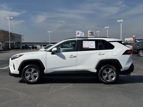 Used 2024 Toyota RAV4 XLE image 8