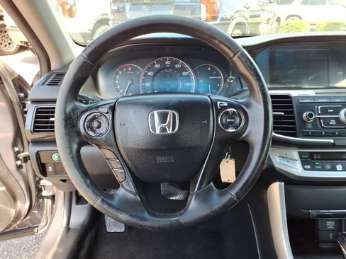 Used 2013 Honda Accord Sport image 19