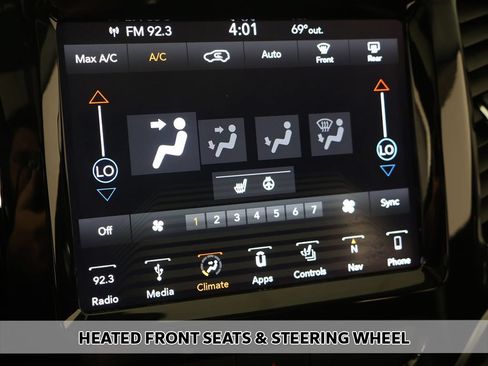 Used 2019 Jeep Cherokee Limited AWD/4WD image 7