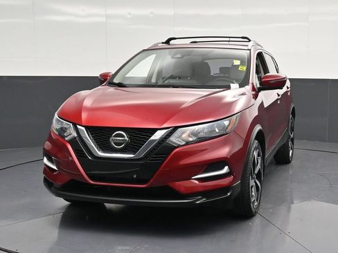 Used 2021 Nissan Rogue Sport SL FWD image 6