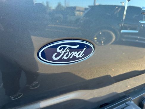 Used 2025 Ford F150 Lightning Lariat image 32