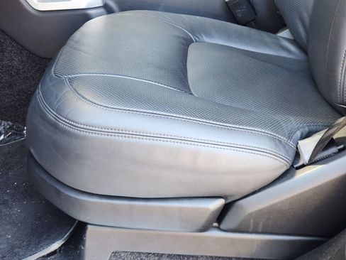 Used 2020 Land Rover Range Rover HSE image 22