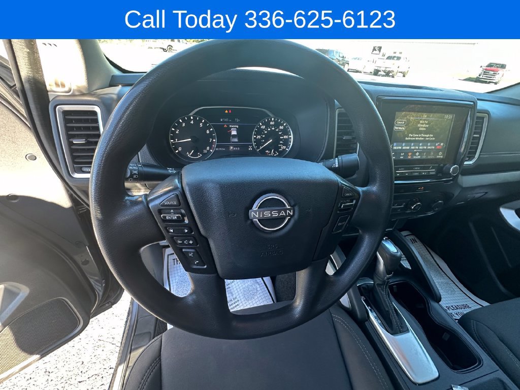 Used 2022 Nissan Frontier SV AWD/4WD image 14