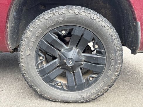 Used 2013 RAM 1500 Express RWD image 9