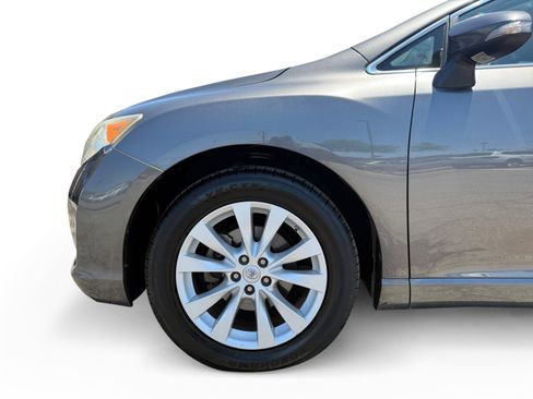 Used 2013 Toyota Venza XLE w/ XLE Premium Pkg FWD image 10