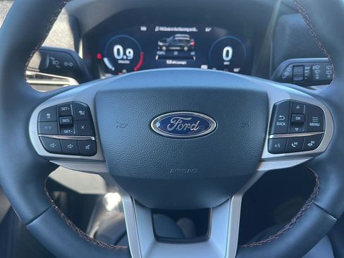 New 2026 Ford Explorer Active w/ Active Comfort Package image 22