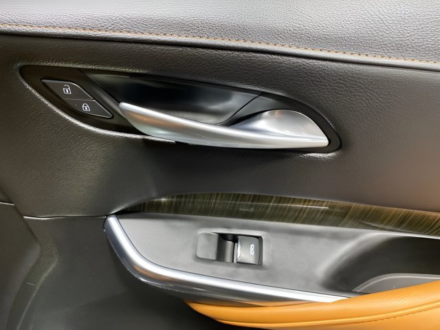 Used 2020 Cadillac XT4 Premium Luxury w/ Enhanced Visibility Package AWD/4WD image 30