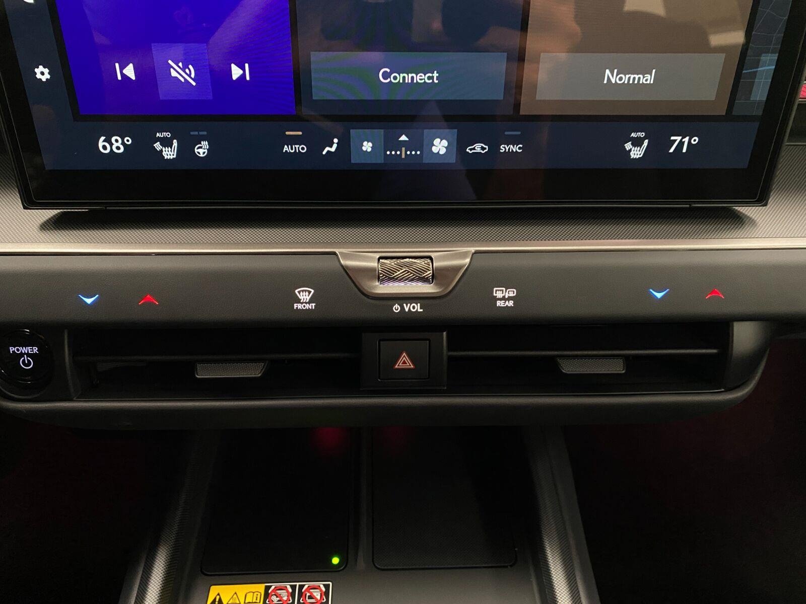 New 2026 Lexus ES 350h AWD w/ Convenience Package image 24